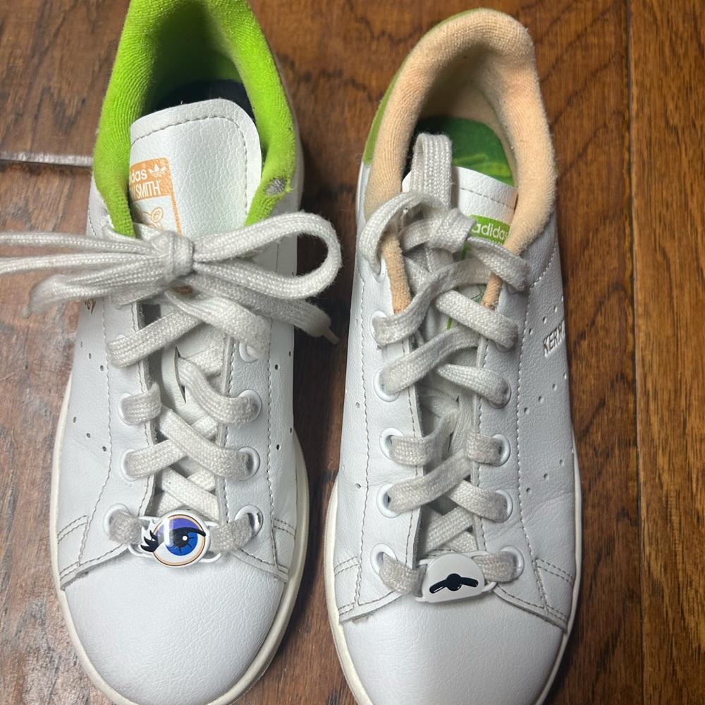 Adidas Stan Smith x Disney‎ 'Miss Piggy & Kermit' sneaker